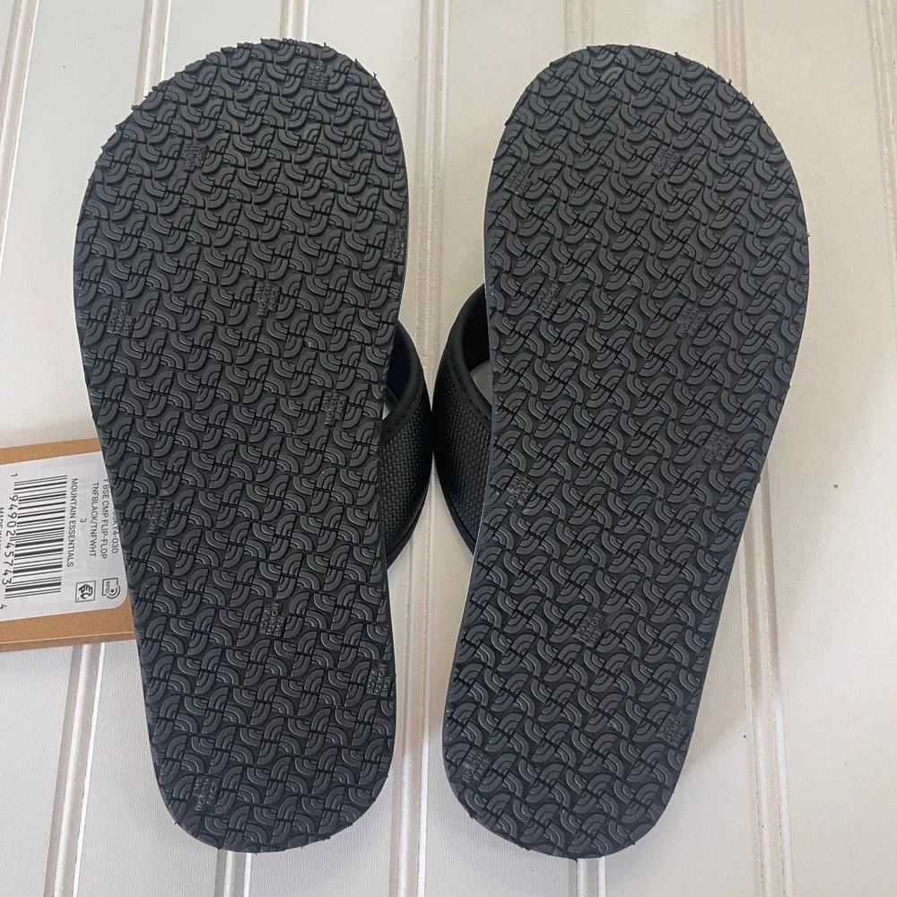 NWT‎ THE NORTH FACE BASE CAMP FLIP FLOPS SIZE BIG KIDS 3